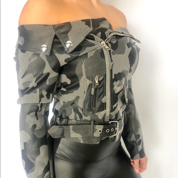 Camouflage off the shoulder faux leather jacket - Picture 2 of 2